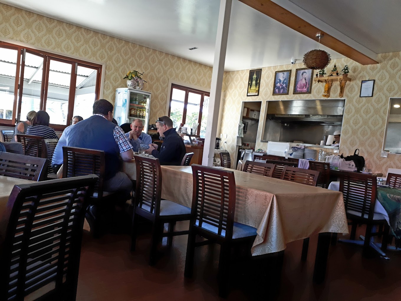 May's Thai Wynnum