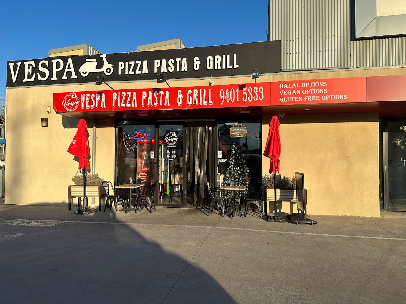 Vespa Pizza Pasta & Grill
