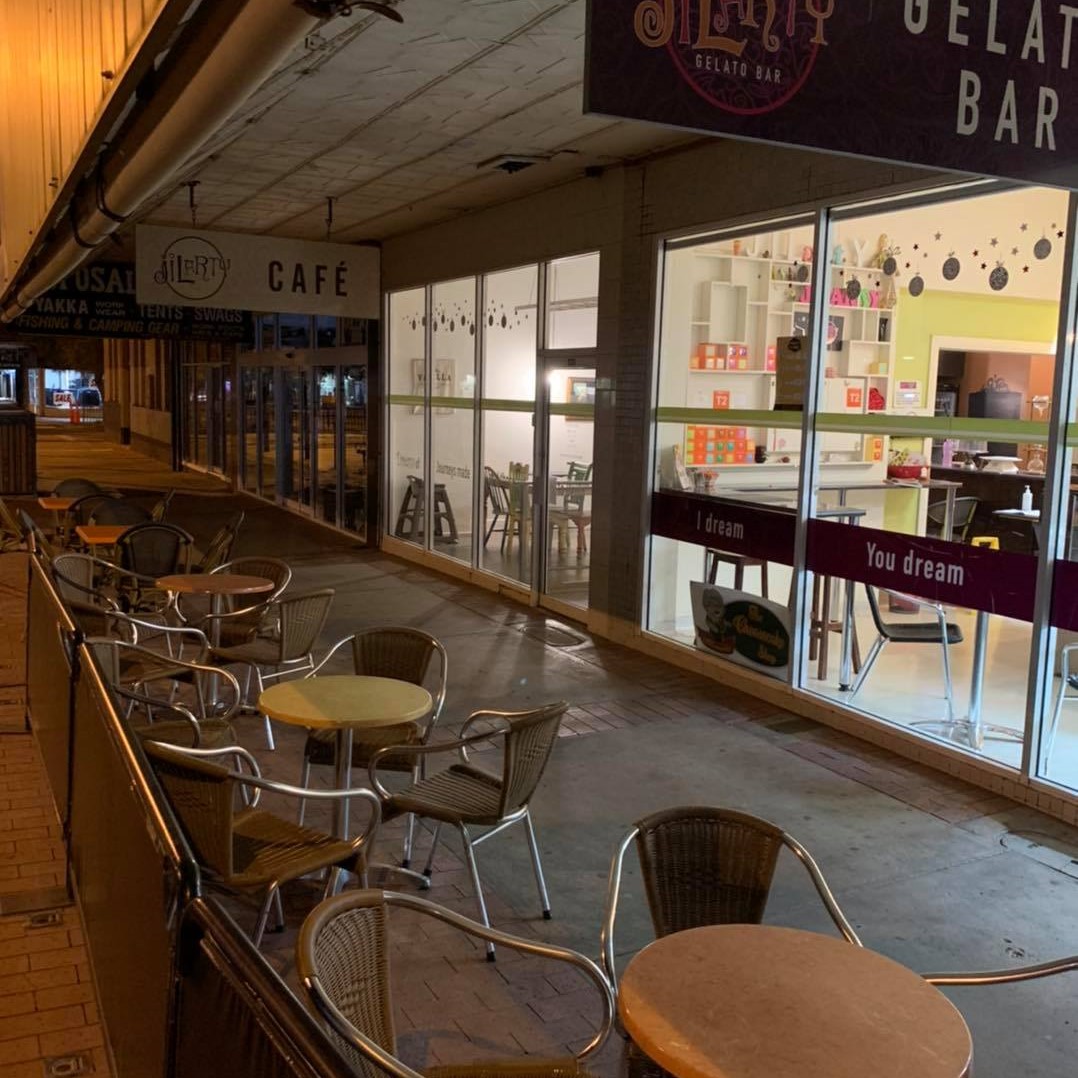 Jilarty Gelato Bar & Cafe