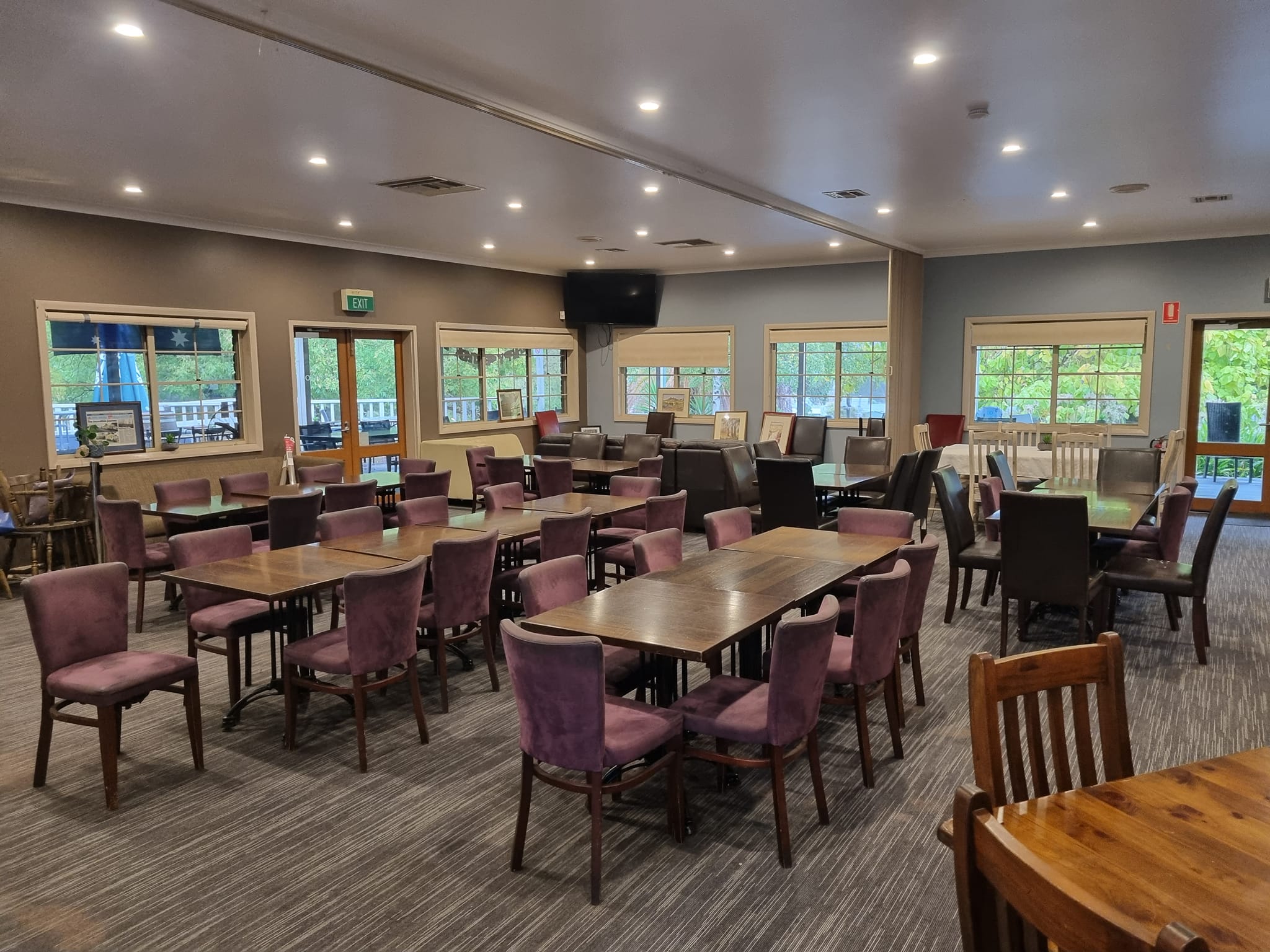Dartmouth Pub