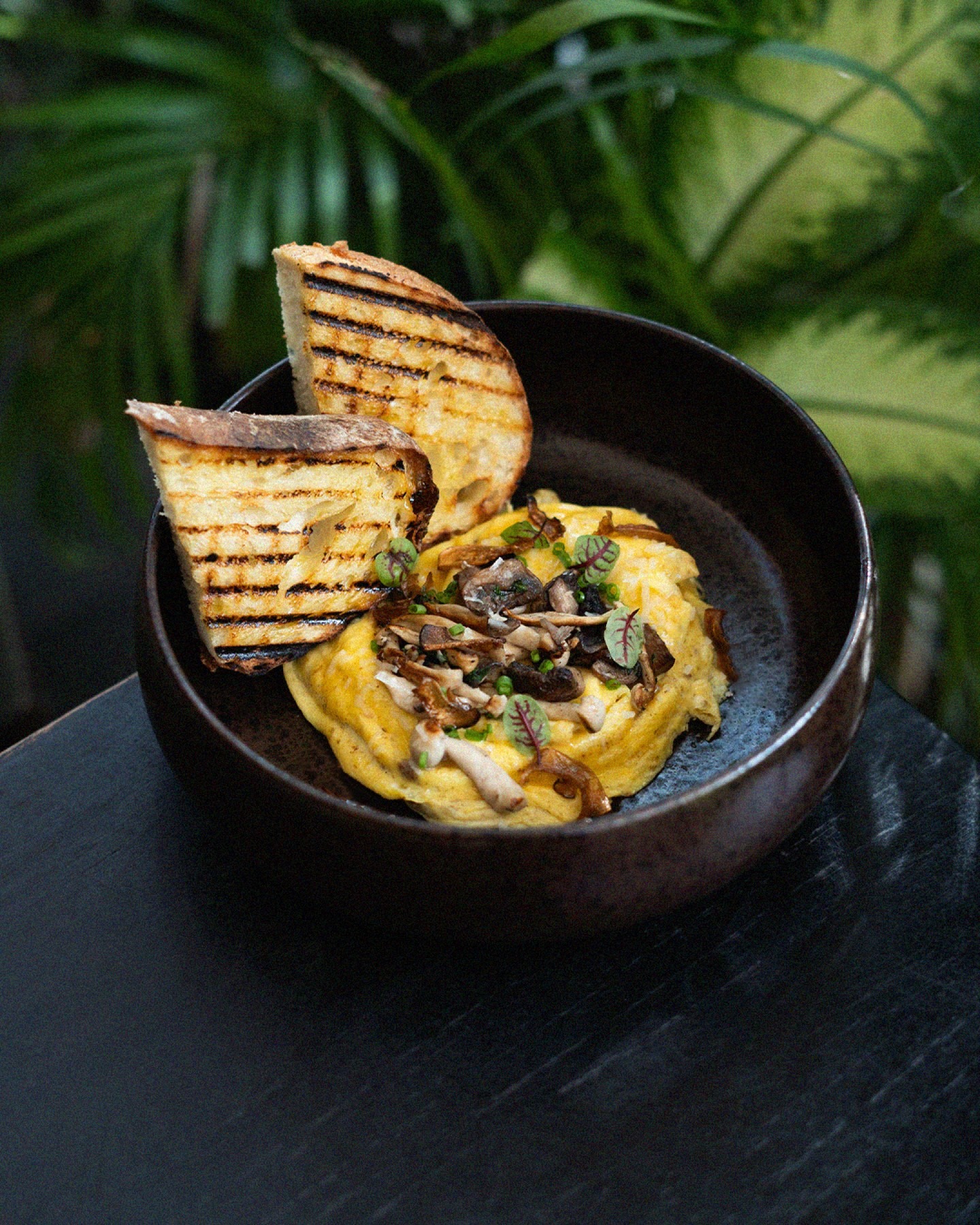 Two Face / Coffee & Brunch [Canggu]