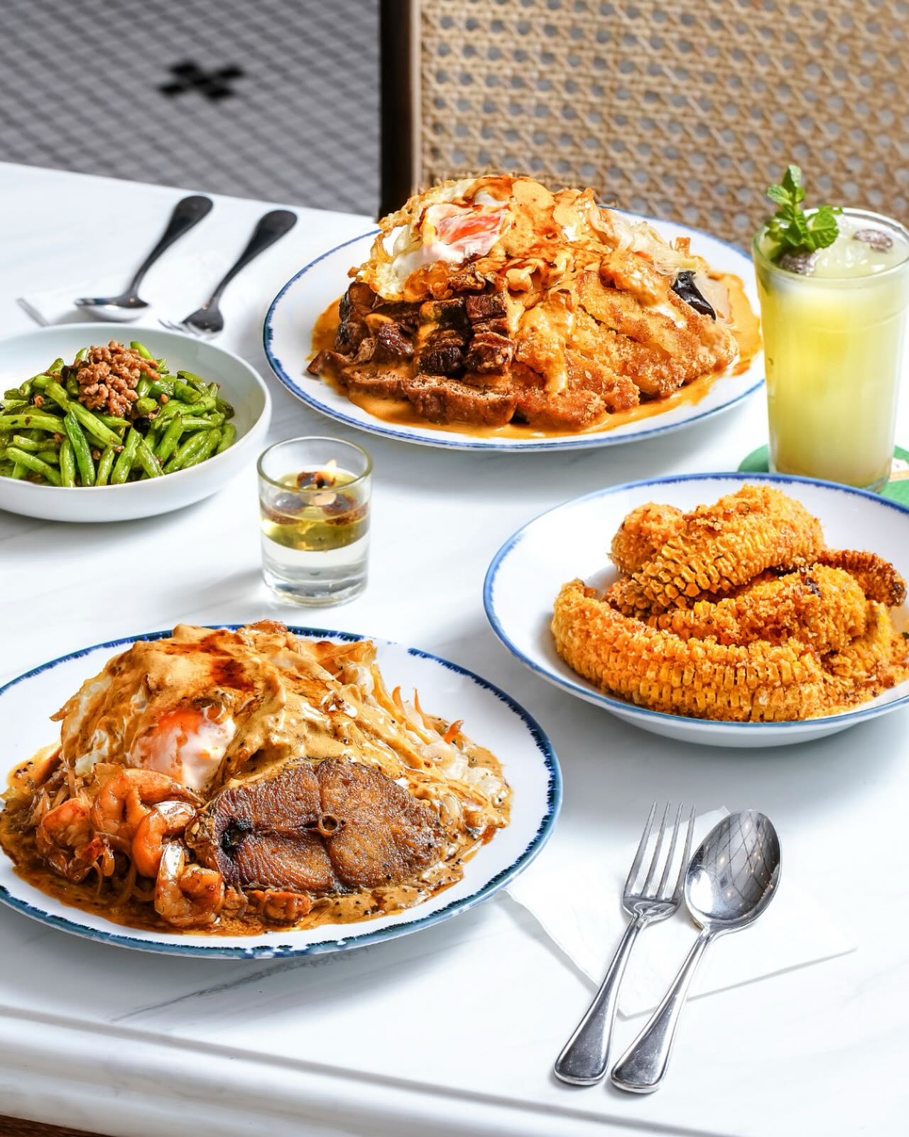 Beach Road Scissors Cut Curry Rice - Jalan Besar