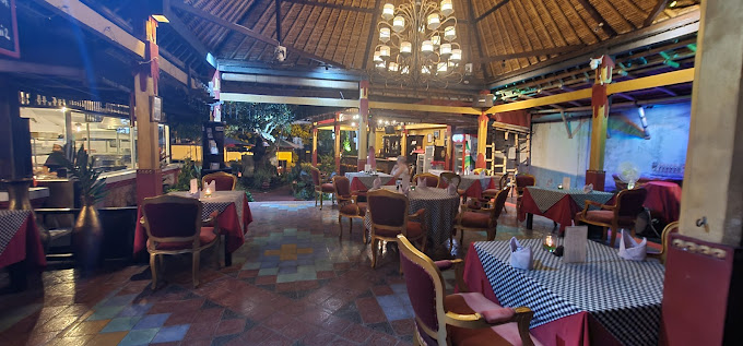 LaRouge restaurant
