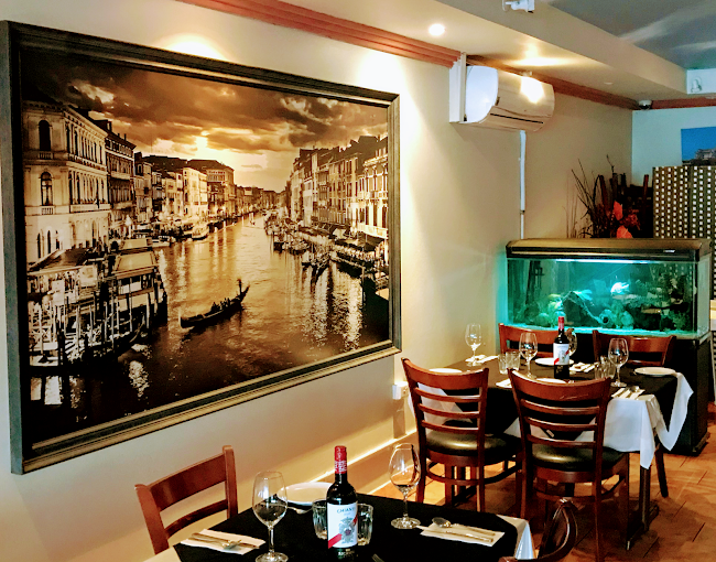 Romanas Italian Restaurant