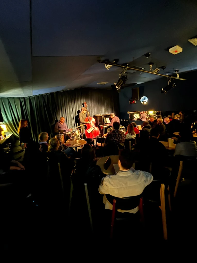 Lido Jazz Room