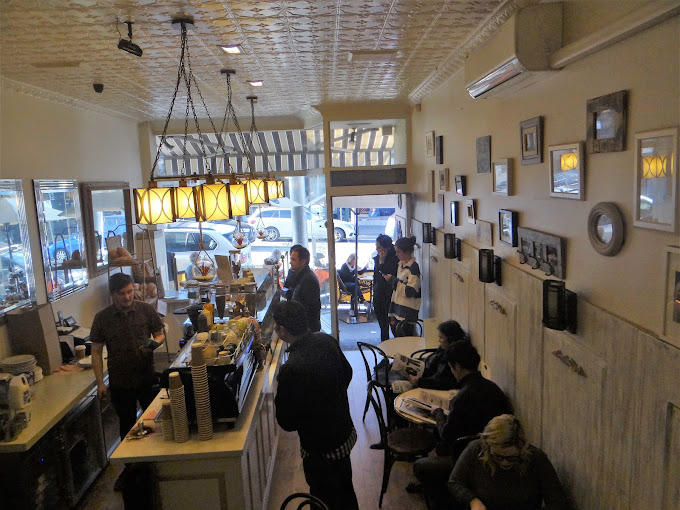 Provence Artisan Bakers/ Cafe