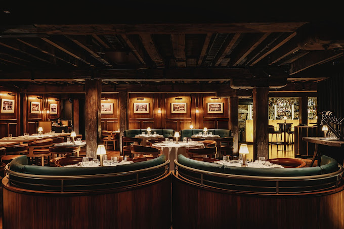 The Cut Bar & Grill