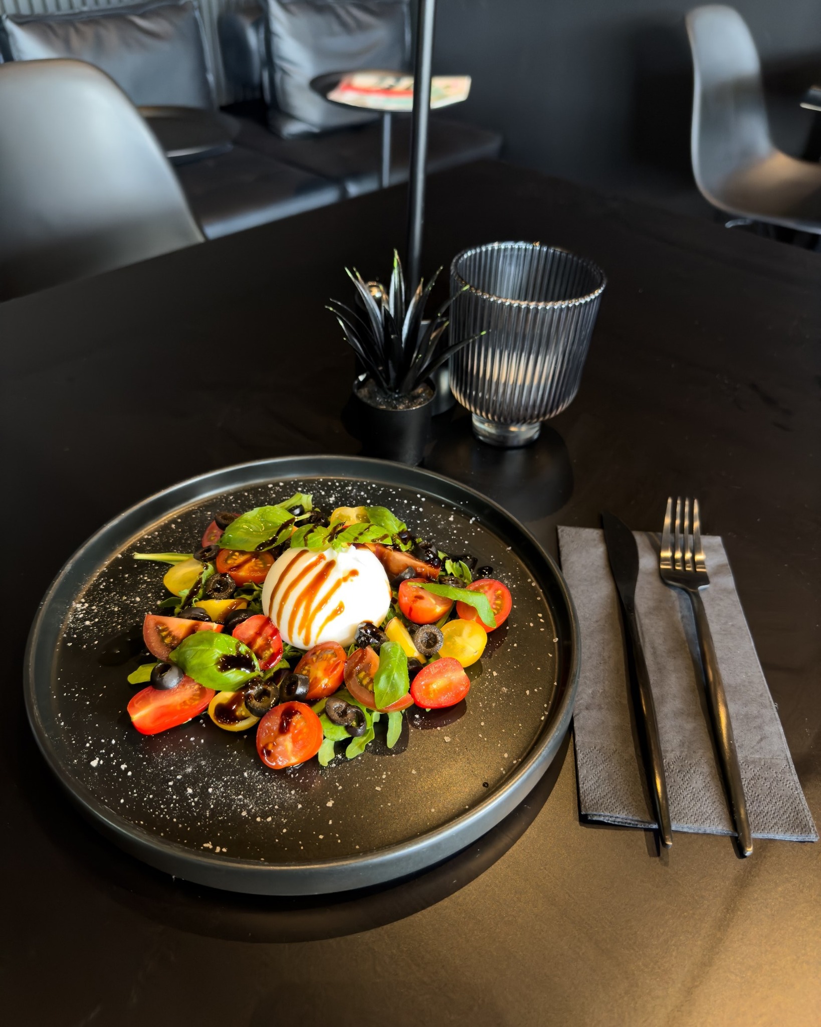 Lumen Cafe'Lounge