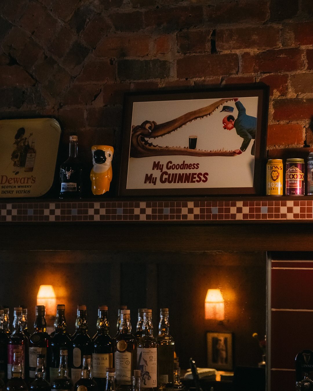 Pendant Public Bar