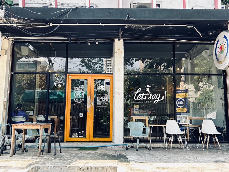 Let's Say Café