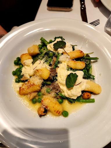 Bistro Moncur