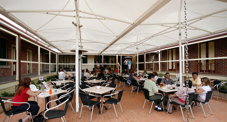 Alroy Tavern