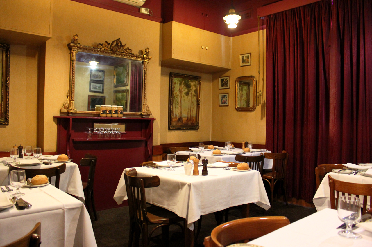 Vlado's Charcoal Grill