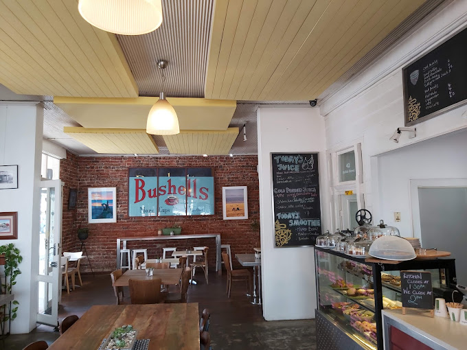 Hubbles Yard Cafe
