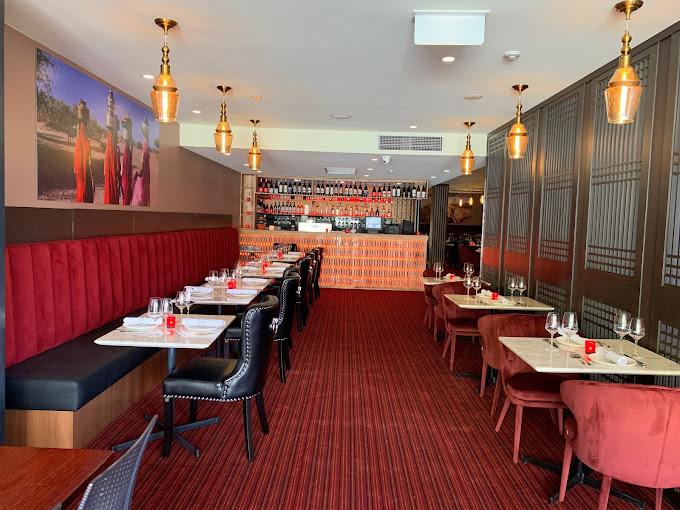 Royale India Restaurant