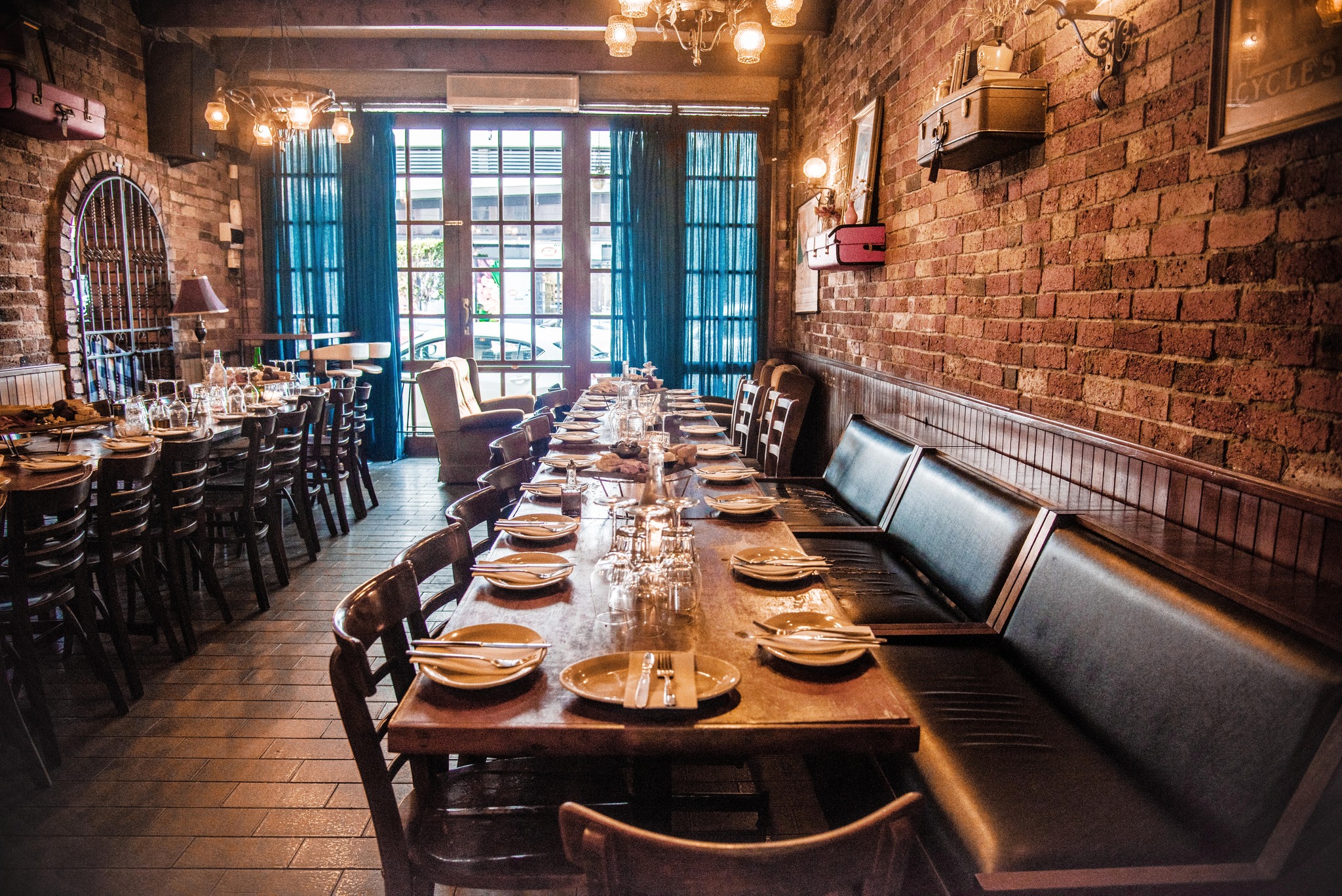 Compass Pizza & Bar