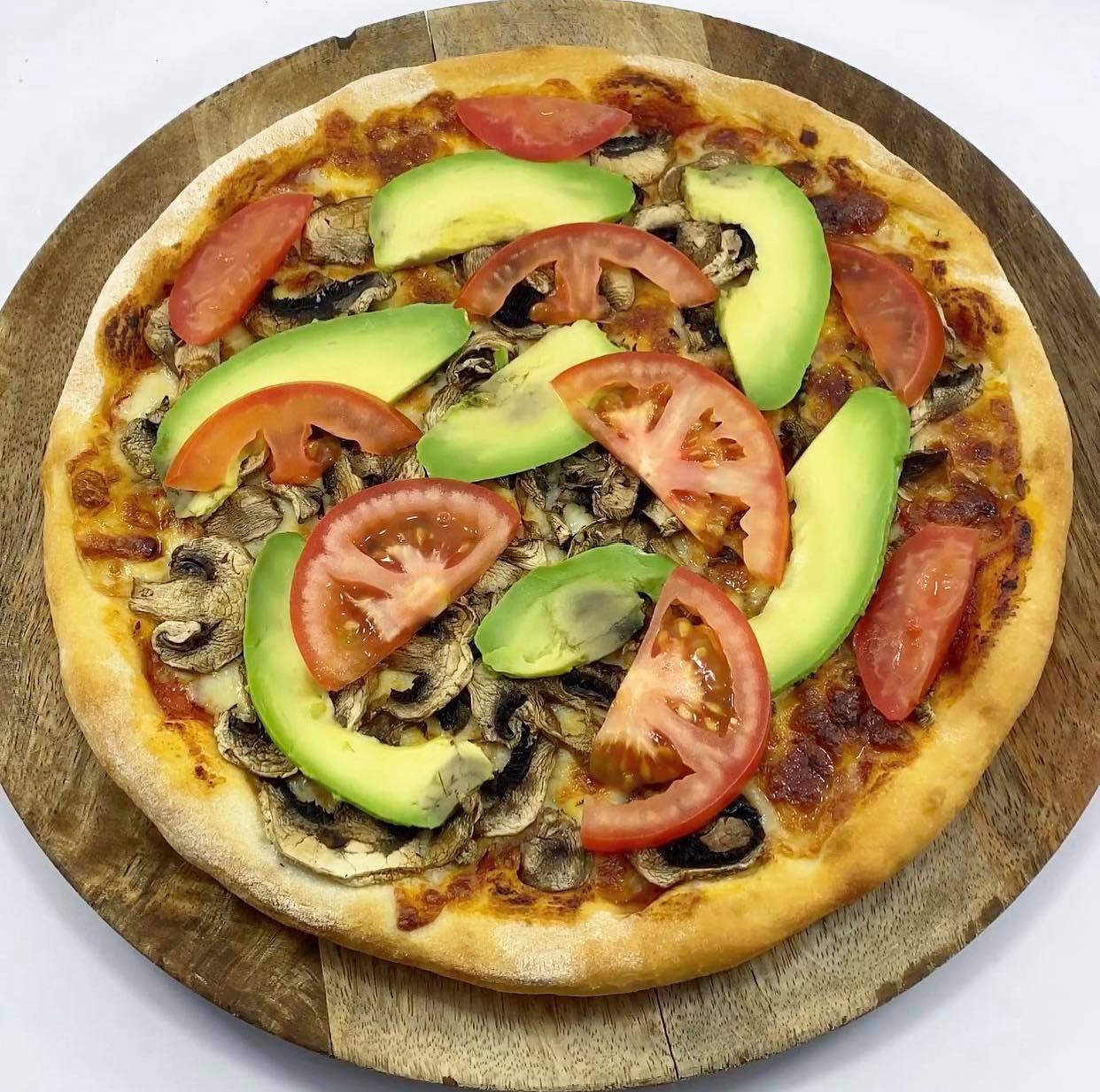 HIYC Pizzeria and Café