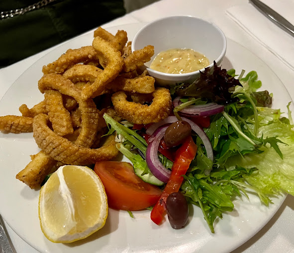 La Trattoria Restaurant & Pizza Bar