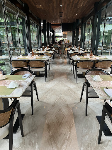 Pala Restaurant & Rooftop Bar
