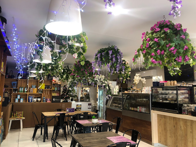 Helen's Heavenly Wholefoods Cafe