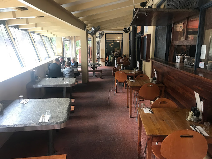 Embers Woodfired Pizza Restaurant
