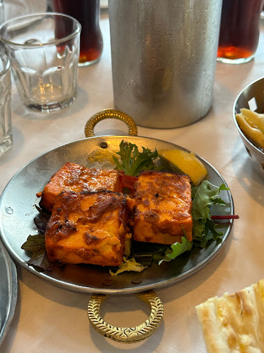 Tandoori Den
