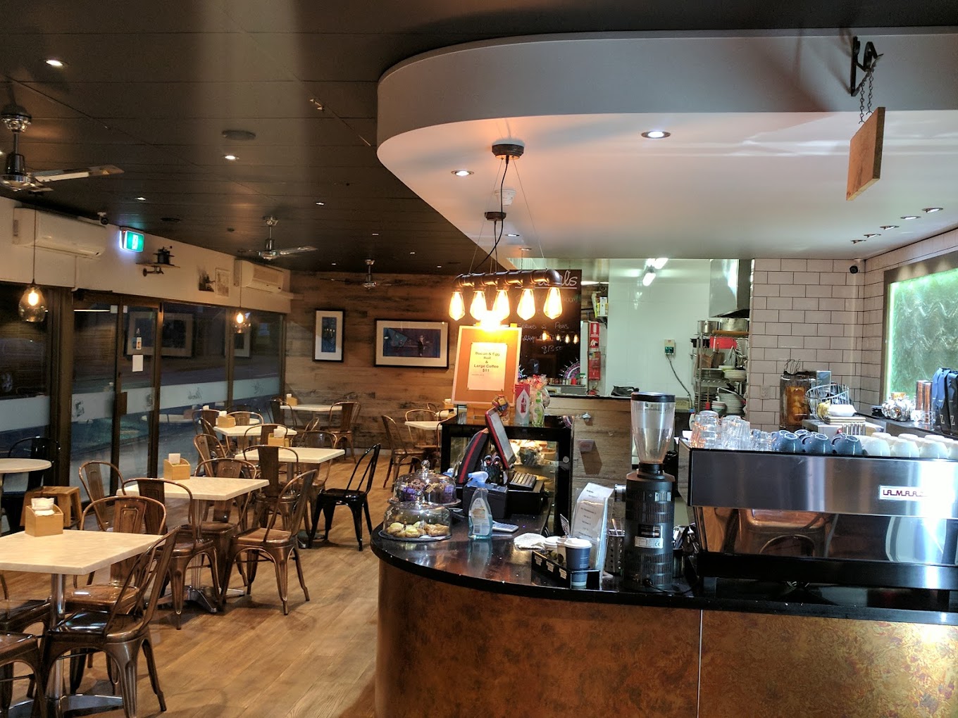 4 Beans Cafe