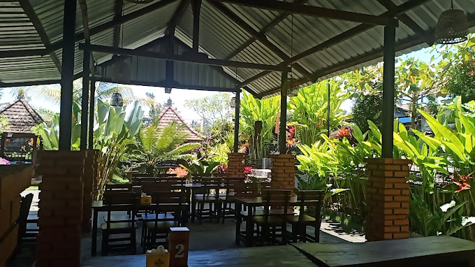 Warung Sege"ning