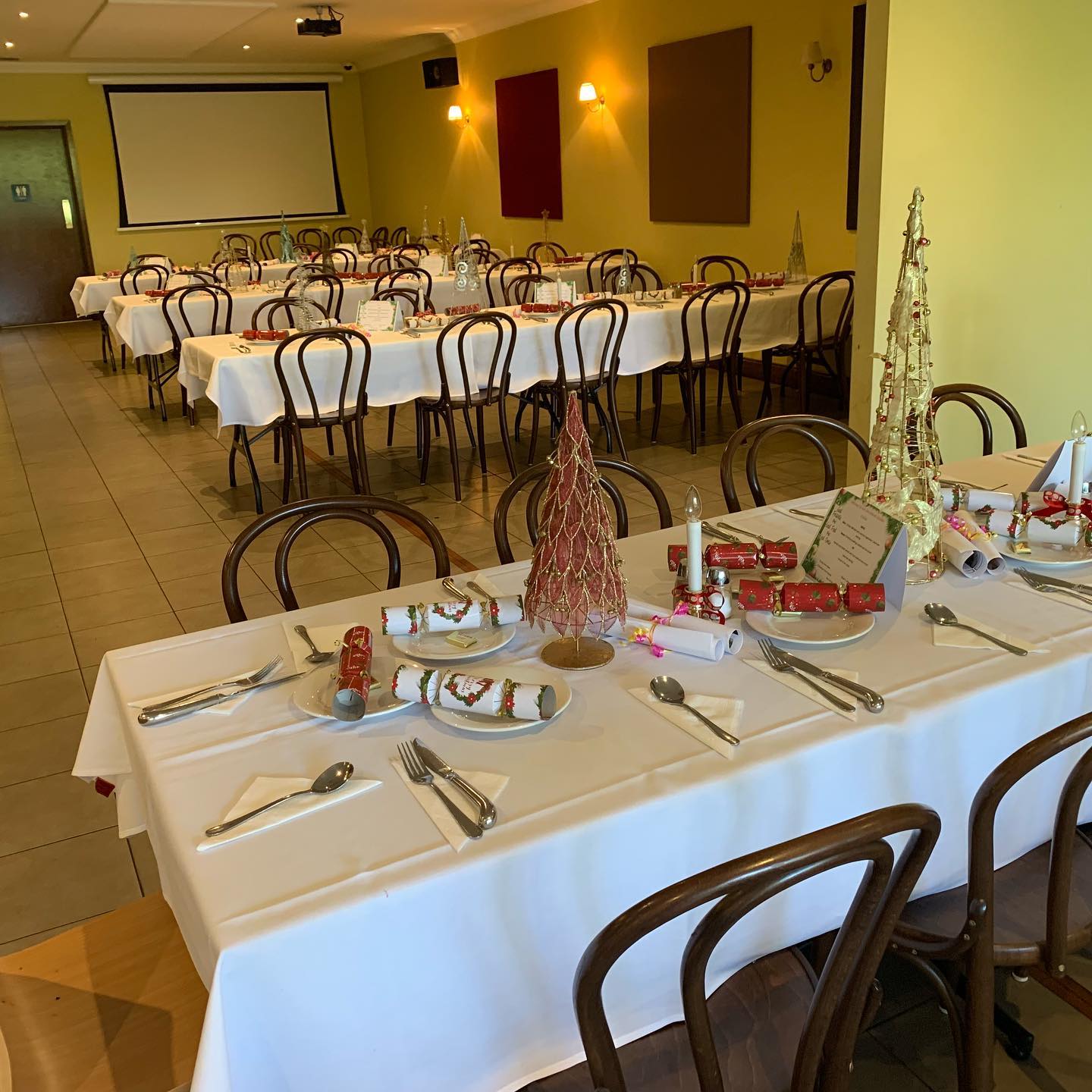 Mooroopna Pizzeria & Wine Bar