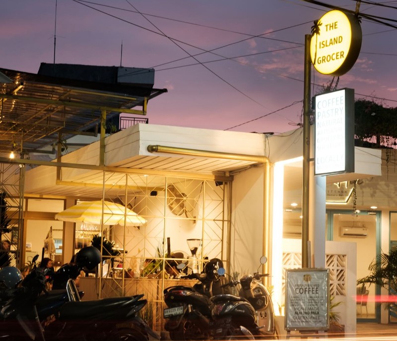 The Island Grocer Cafe