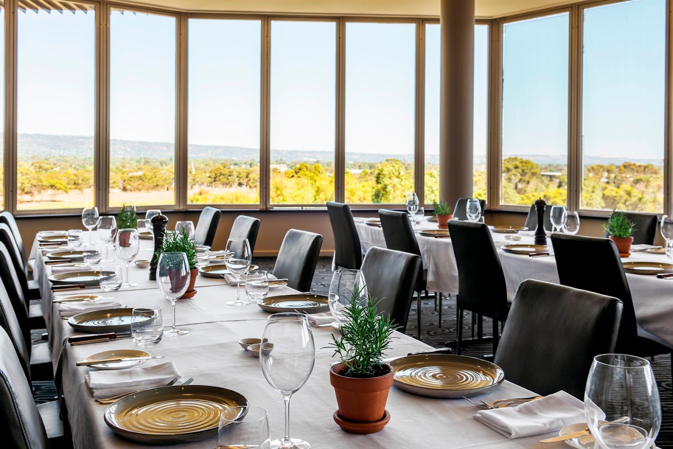 Skyline Bar & Restaurant