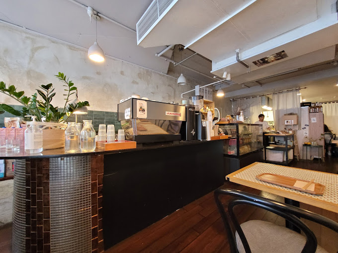 ILZA JAPANESE CAFE DOCKLANDS