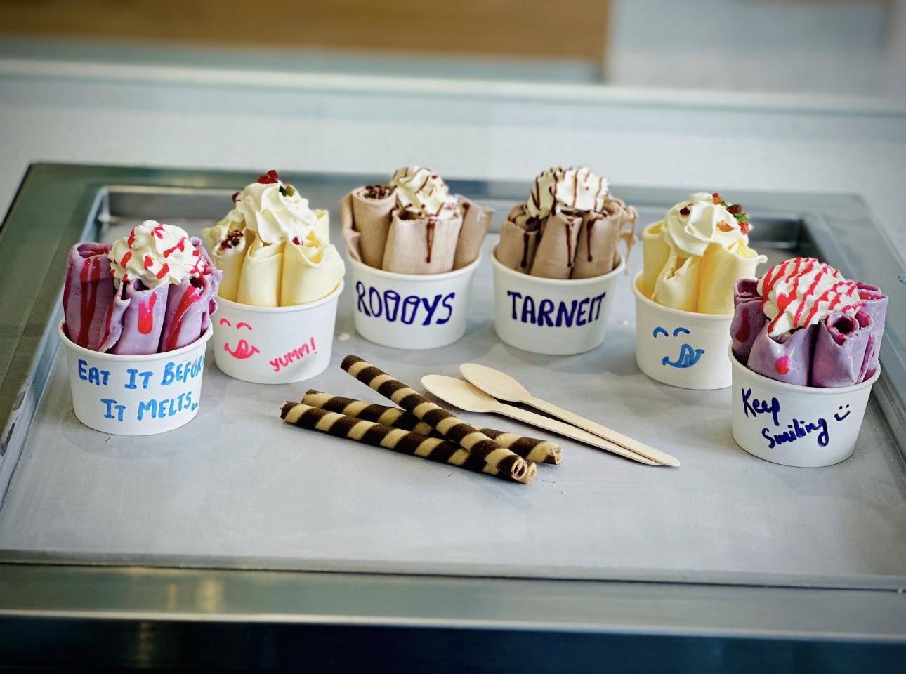 Rollys Tarneit