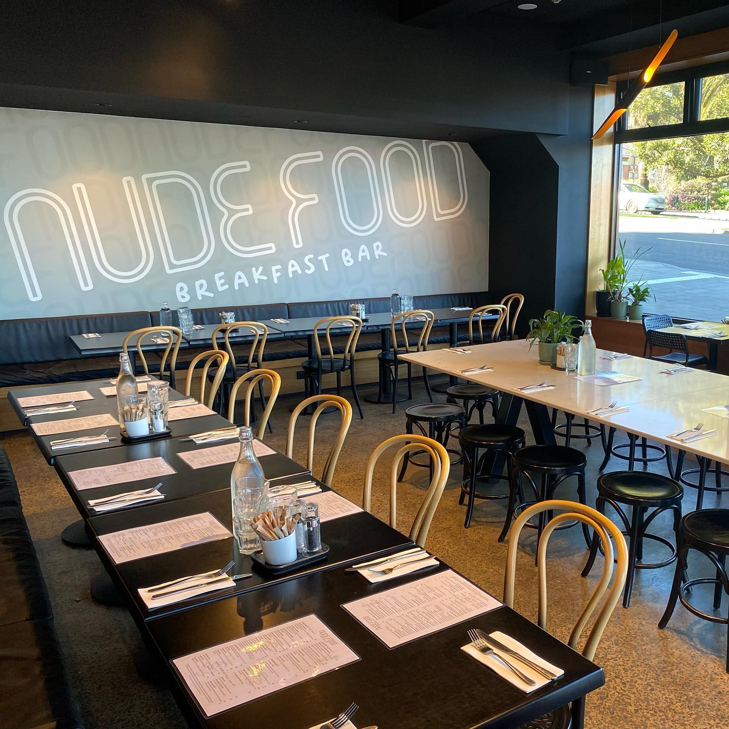 Nude Food Breakfast Bar