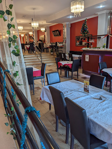 Tandoori Hut Indian Restaurant
