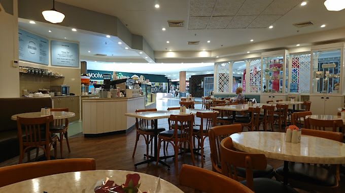 Boulevard Cafe and Tearooms