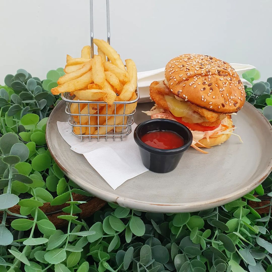 Lokal Cafe 3030