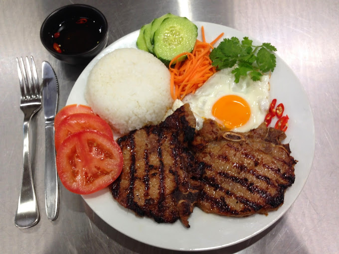 Saigon Alley Cafe
