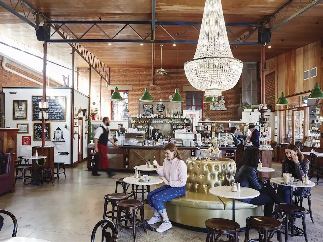 Webster's Market And Cafe