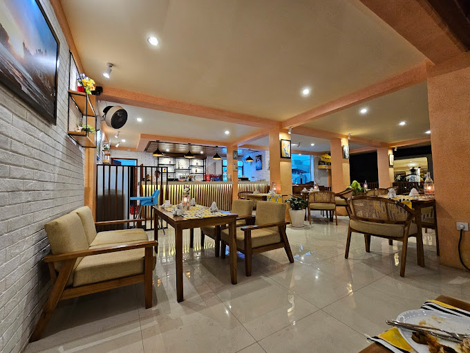 Acala Bar & Bistro