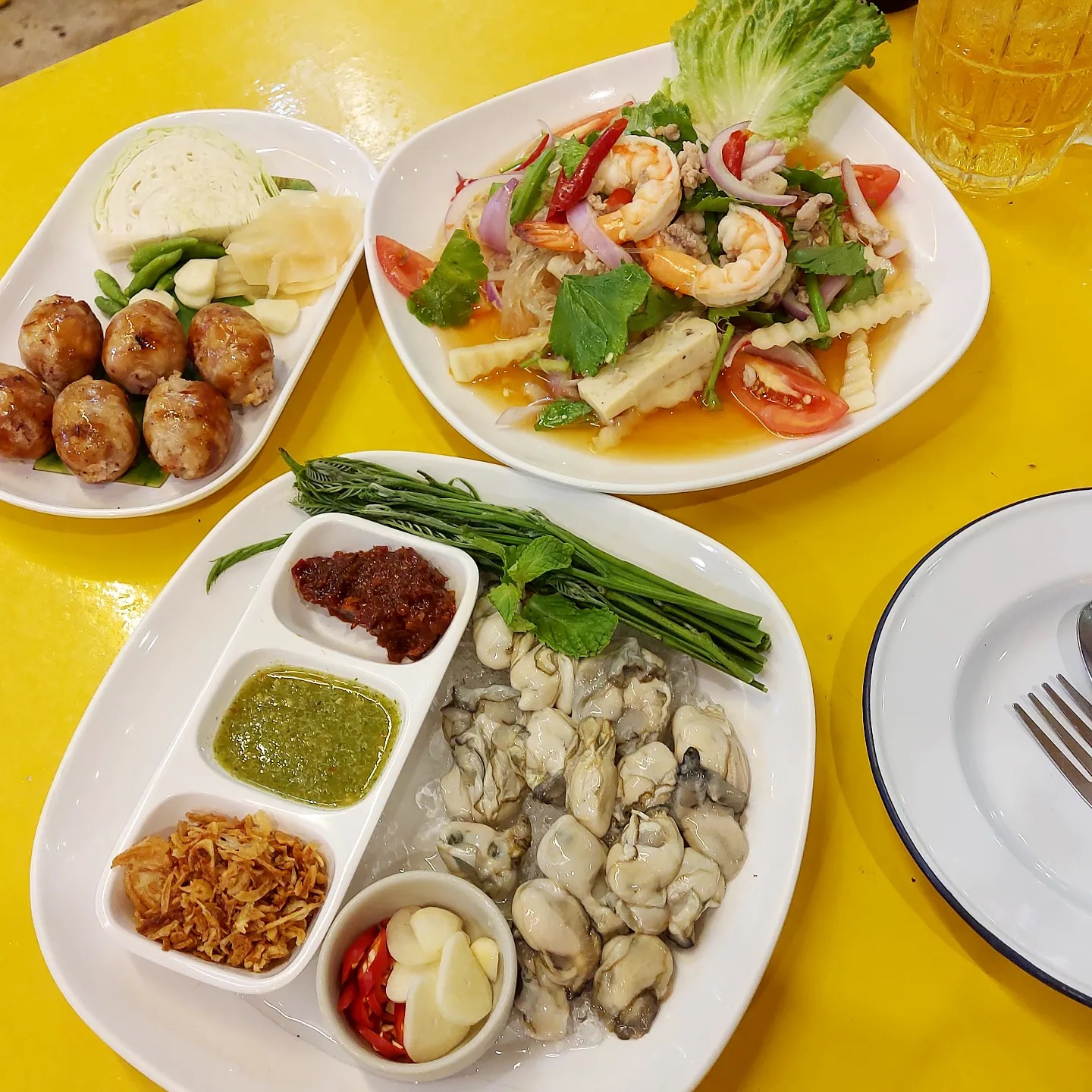 ส้มตำออนซอนเด | Somtum On Sunday