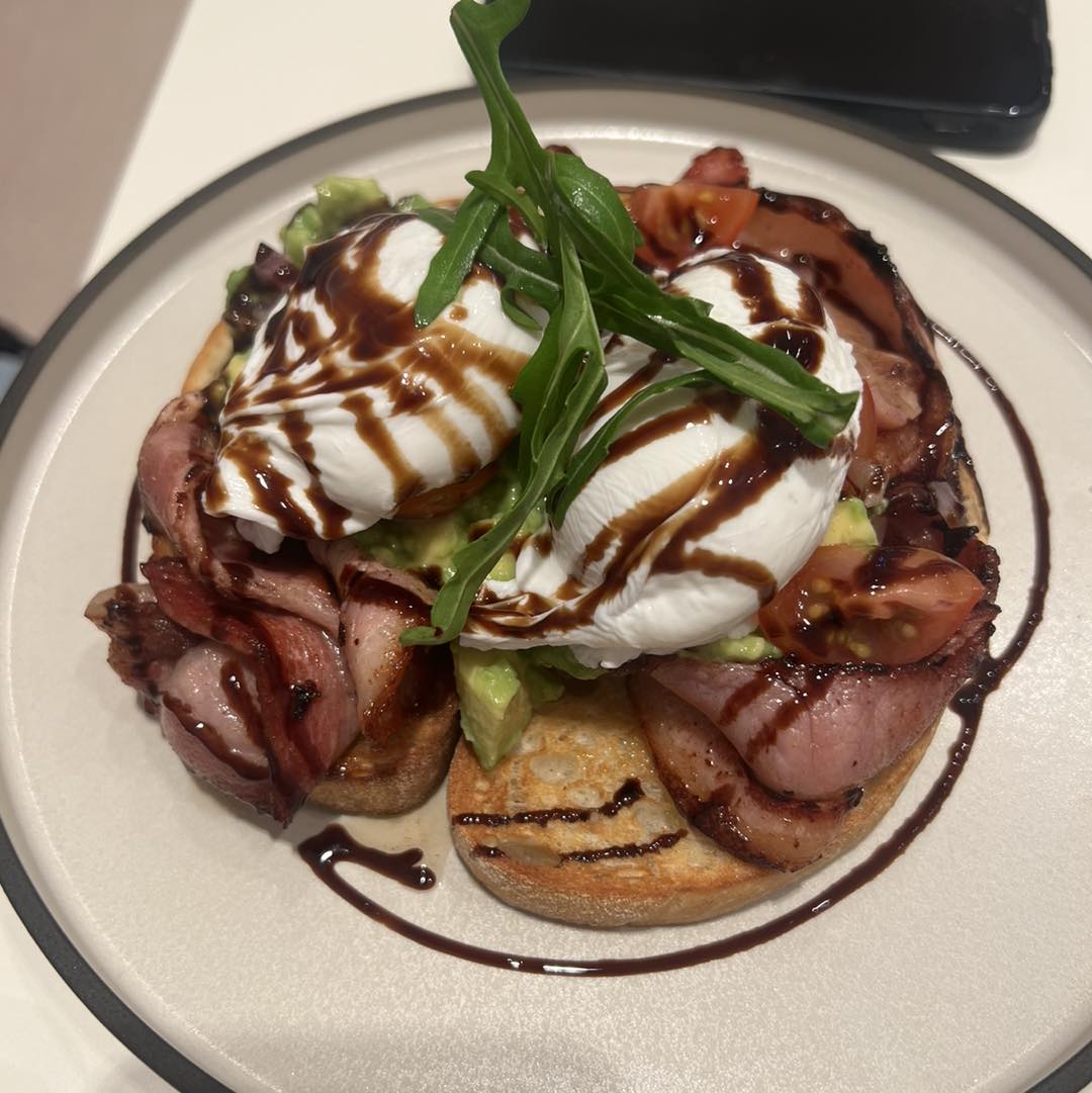 Little Lucky Cafe