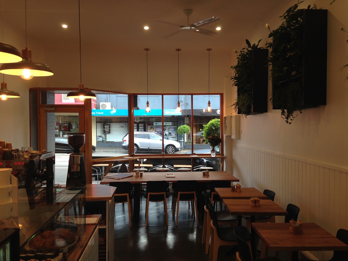 Kuche, Kew East