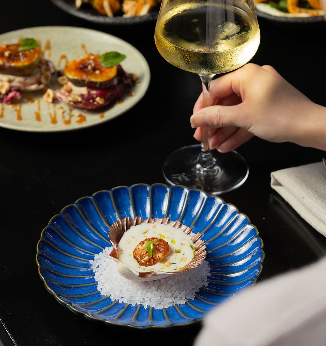 Wine & Larder