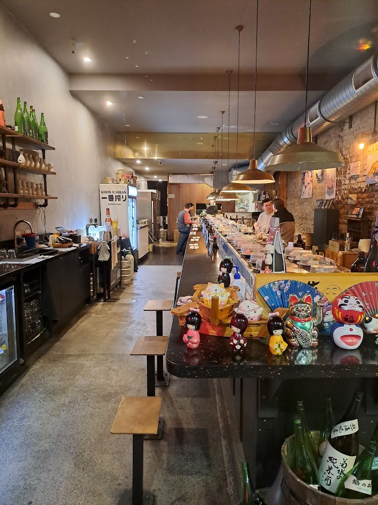 Ganbare Kaz Kaiten Sushi