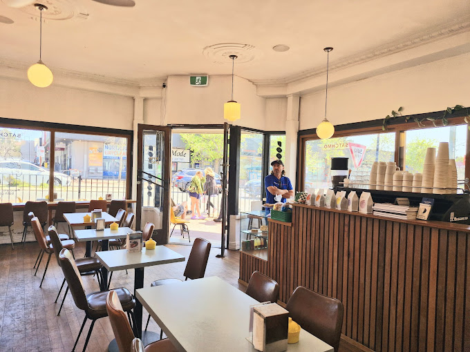 Satchmo Café