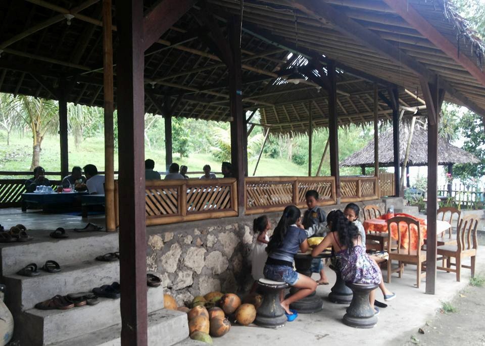 Warung Ikan Bakar Karang Impian