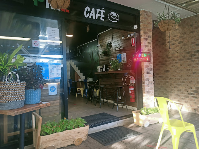 PMC Persian Restaurant & Cafe