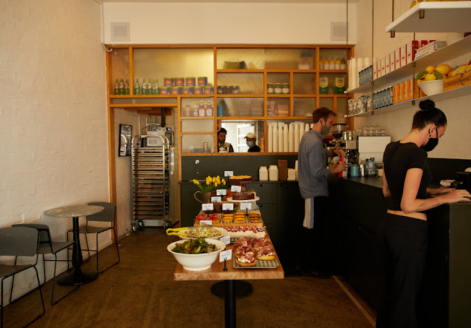 Albert's Wine Bar