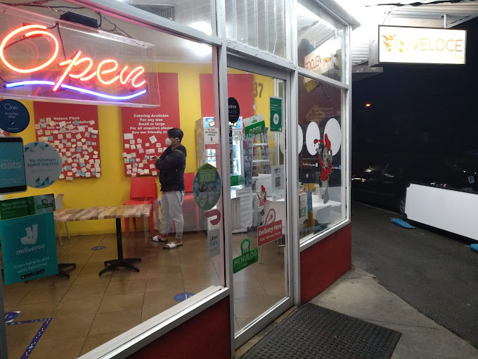 Veloce Pizza, Pasta & Grill